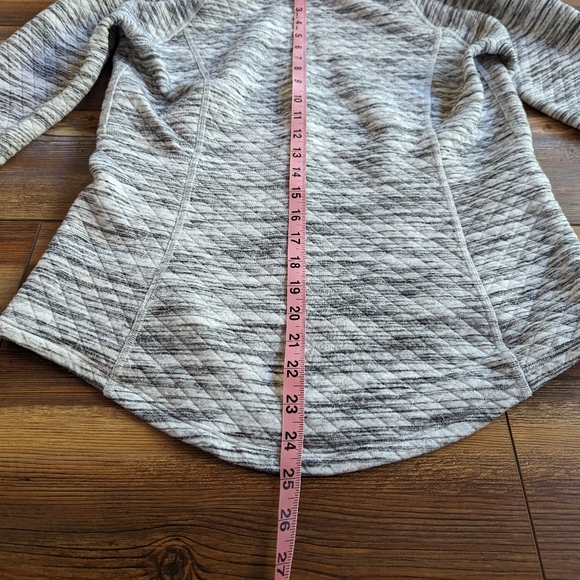 Marmot Women's Annie Quilted Pullover Cowl Neck Sweatshirt White/Black Size M - Picture 15 of 15